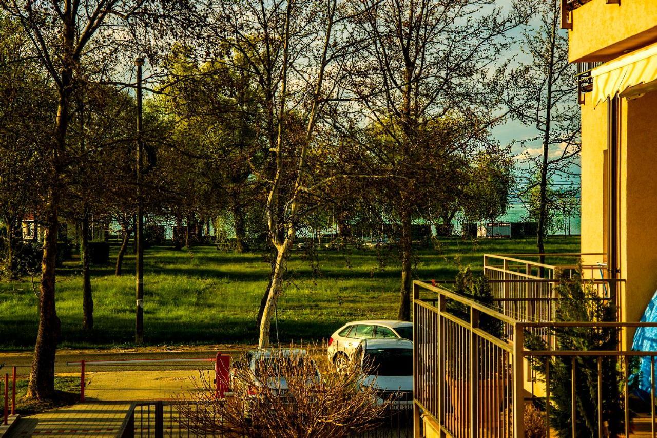 Panorama Apartman Lägenhet Zamárdi Exteriör bild